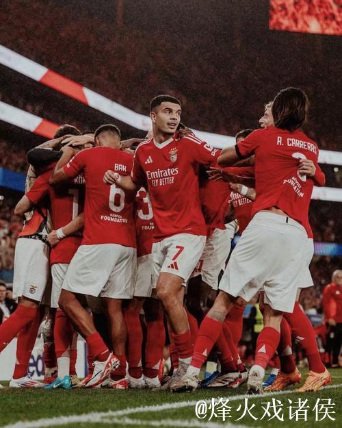 三镇冬窗或迎强力新援:前本菲卡核心可媲美斯坦丘 三镇冬窗或迎强力新援:前本菲卡核心可媲美斯坦丘